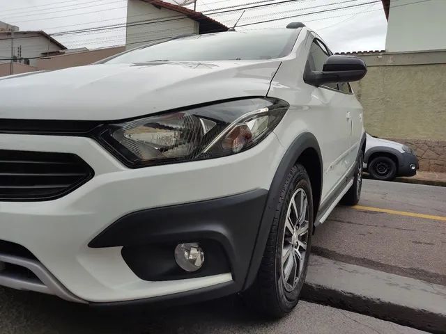 CHEVROLET ONIX 2018 Usados e Novos em Poços de Caldas, Varginha e