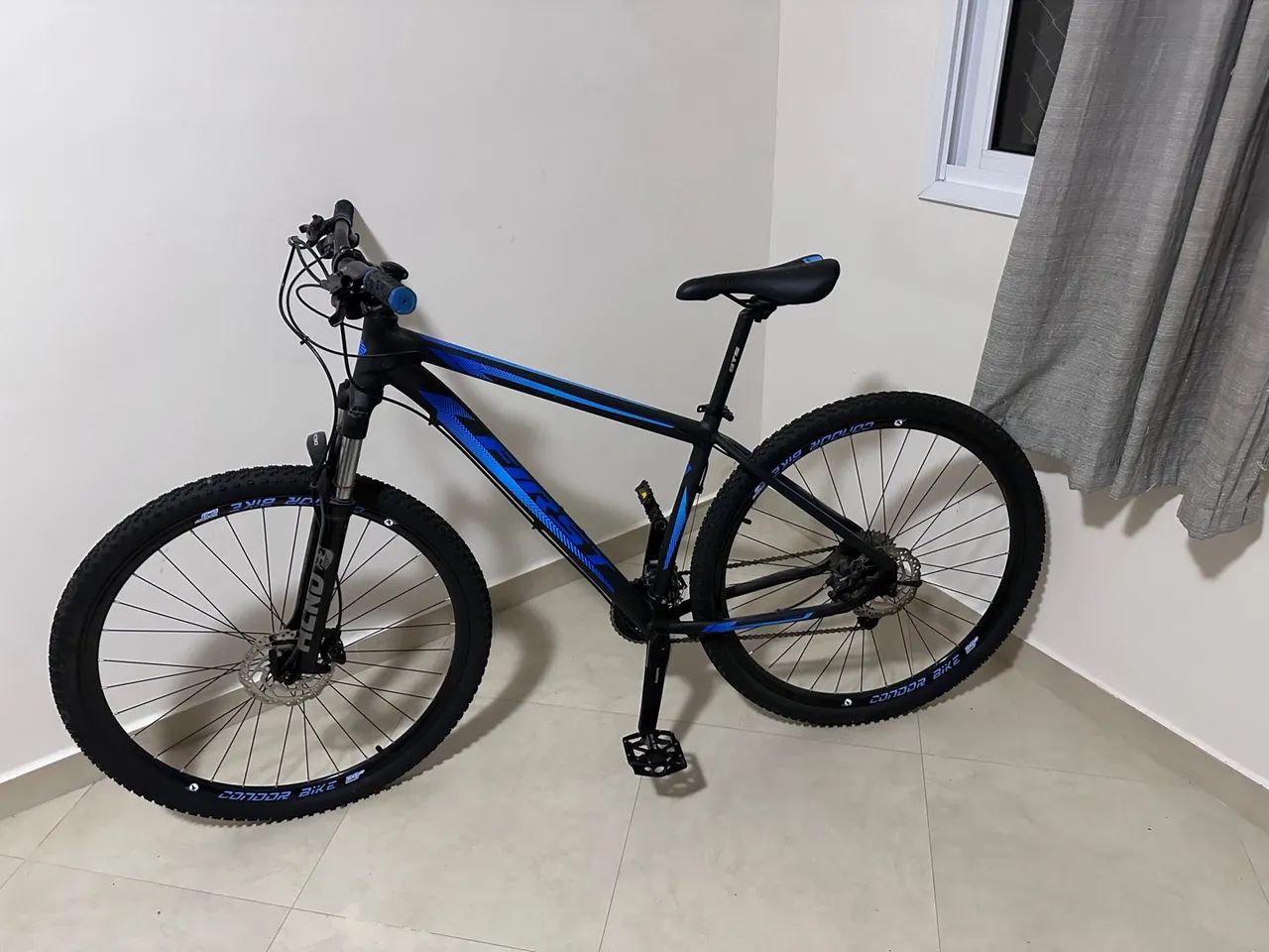 Bicicleta aro 29 64314697306883120