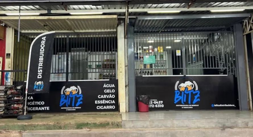 Portões com banqueta