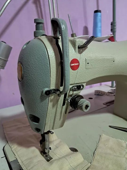Máquina de Costura Industrial Singer - Foto 3