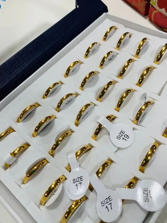 Aliança banhada a ouro 18k