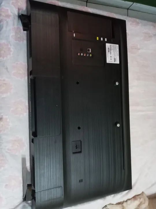 Tv samsung 40 polegadas tela quebrada mod j5290  - Foto 5