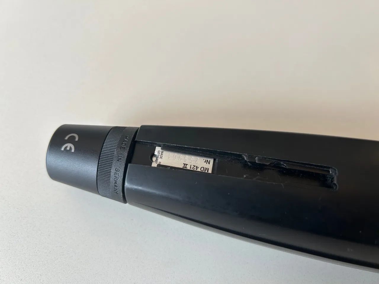 Microfone Sennheiser MD 421 ii de alta qualidade - Foto 4