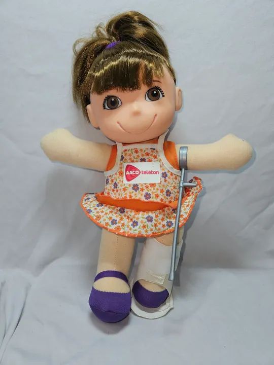 Boneca Nina Teleton AACD