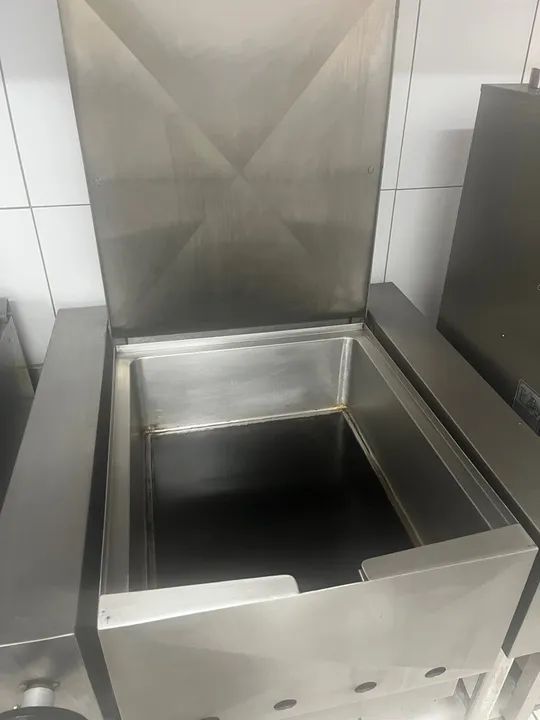 Fritadeira Basculante Inox a Gas - Foto 2