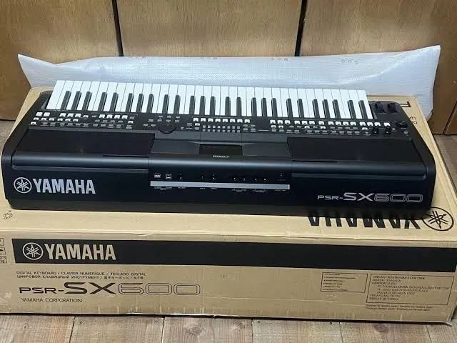 Teclado Yamaha PSR-SX600 zero Sem uso com GARANTIA DE 1 ANO PRONTA ENTREGA - Foto 2