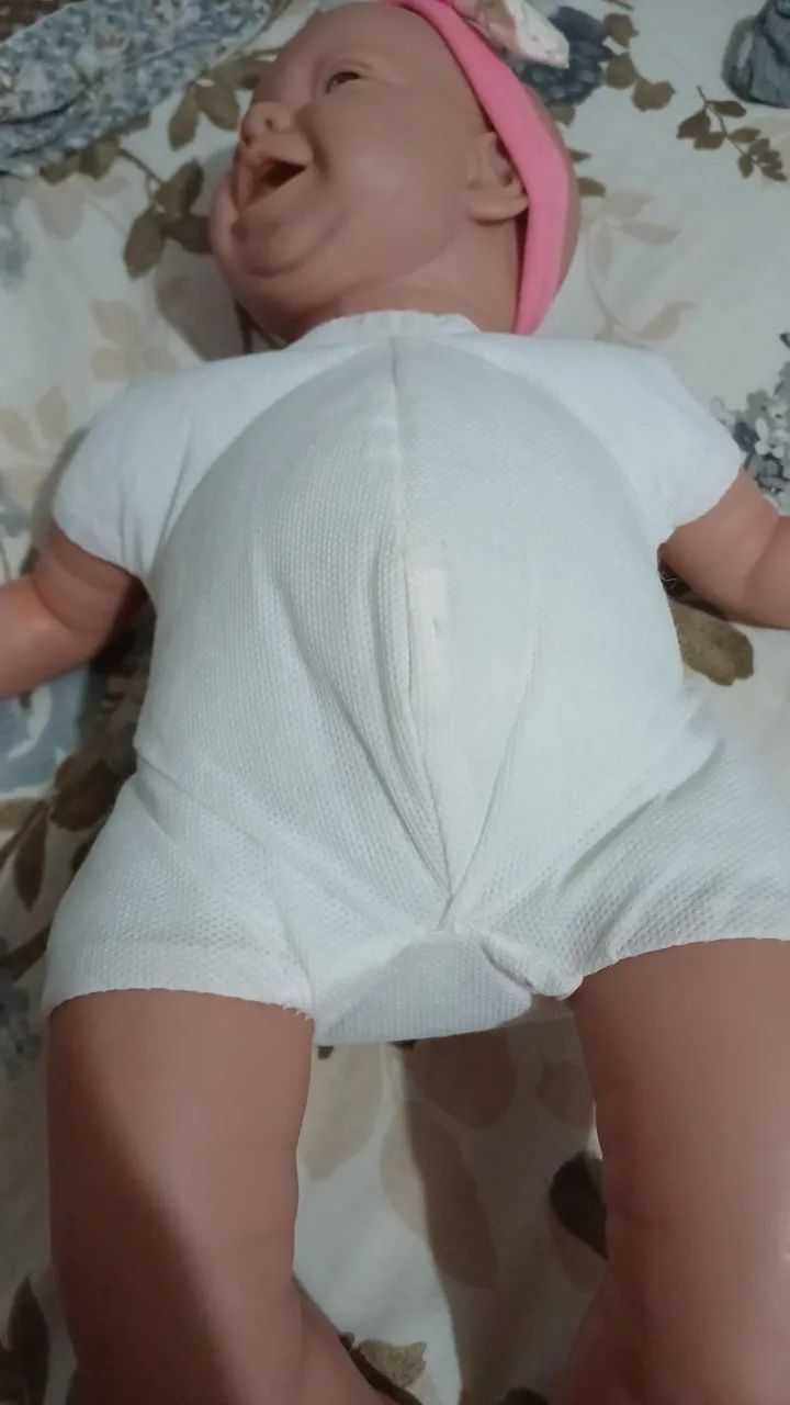 Boneca Reborn Linda - Foto 5