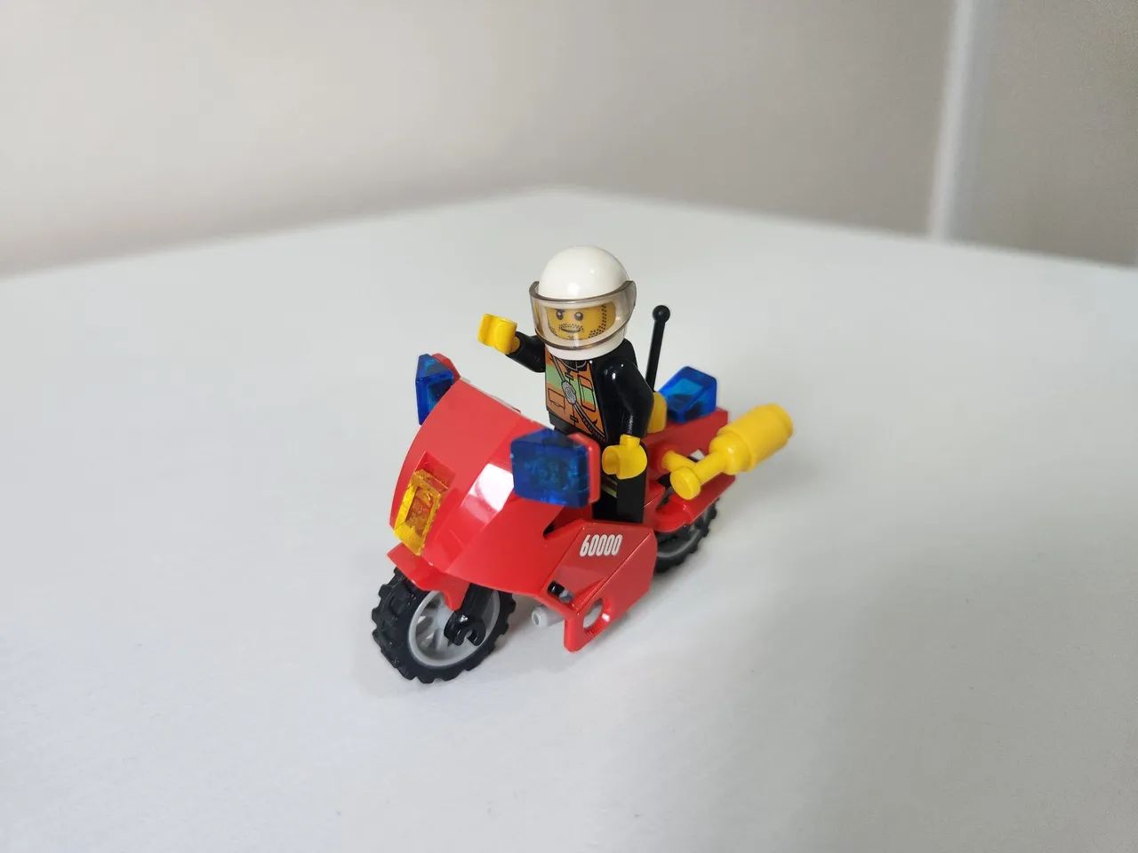 Lego City - Bombeiro e Moto Resgate - Foto 2