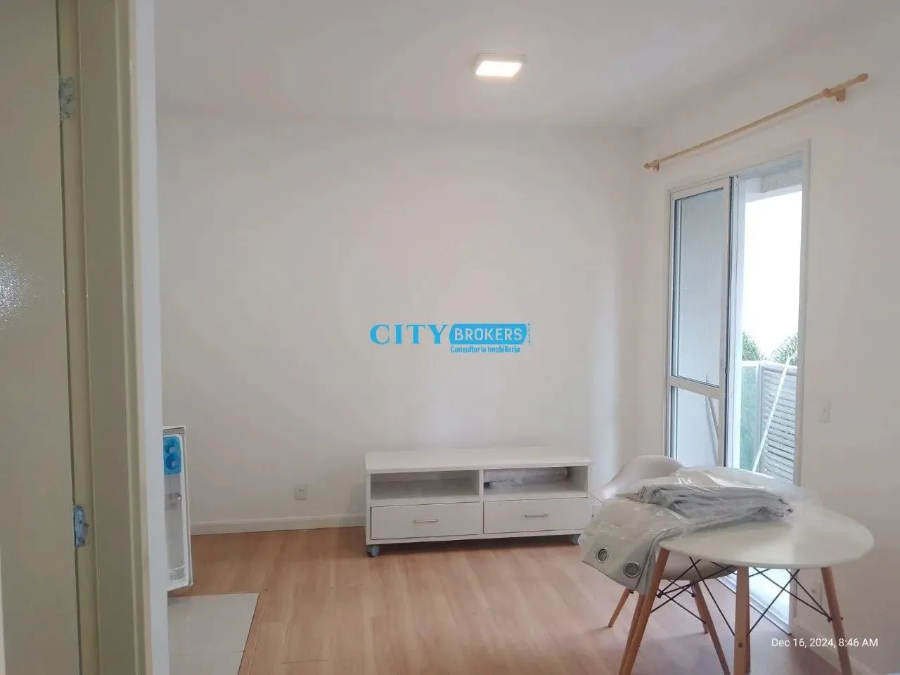 Studio á venda com 25m², 1 dormitório, 1 vaga no Bairro Aclimação Zona Sul