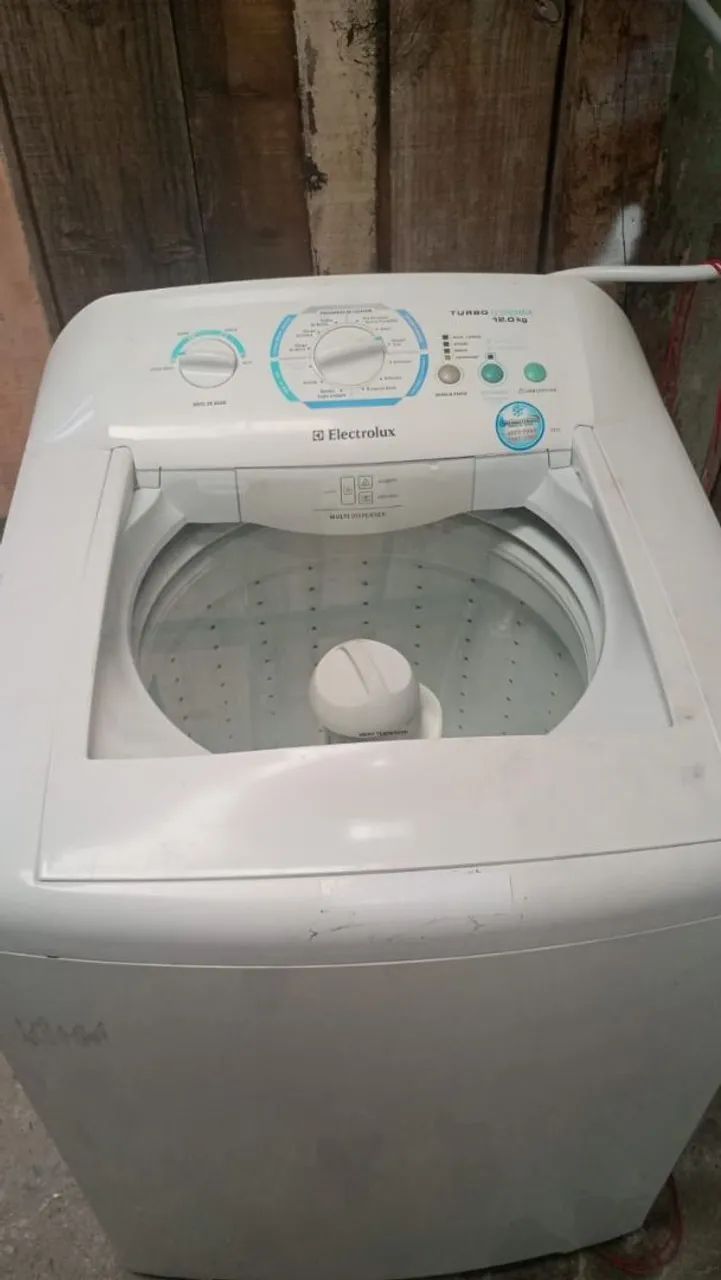  Vendo Máquina de Lavar Electrolux - 12 kg - Foto 2