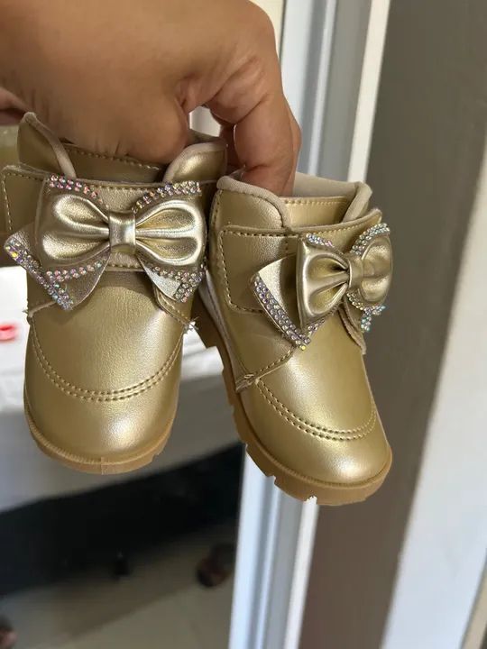 Botinhas para bebê  - Foto 5