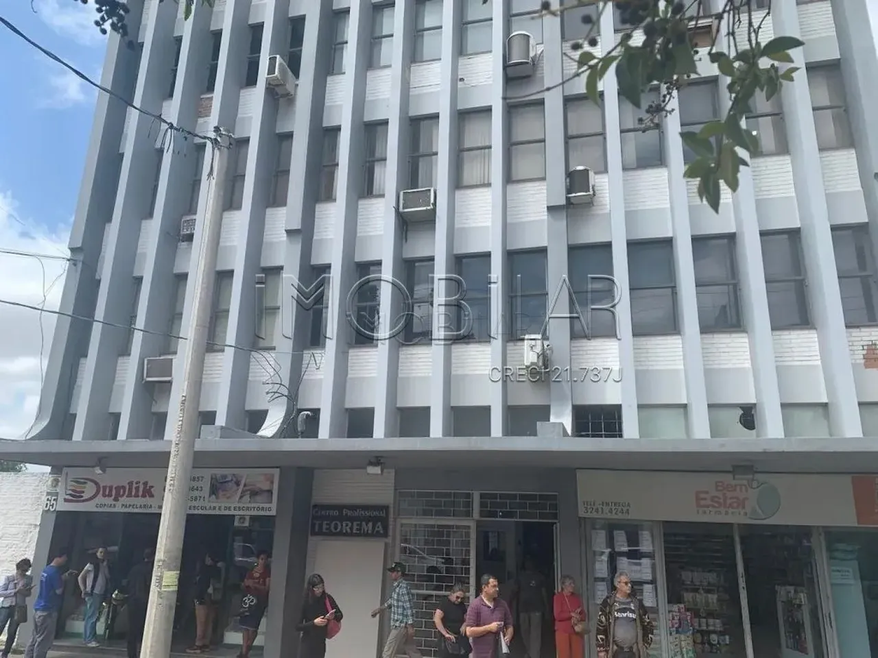 Sala comercial - prédio central!