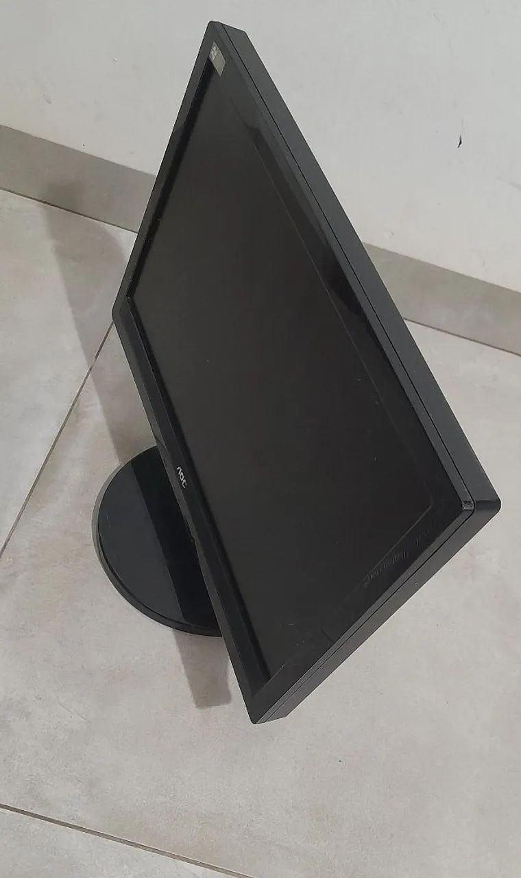 VENDO LOTE DE MONITORES OU A UNIDADE INDIVIDUAL- WHATS 14982-19-6027 FUNCIONANDO OK - Foto 3
