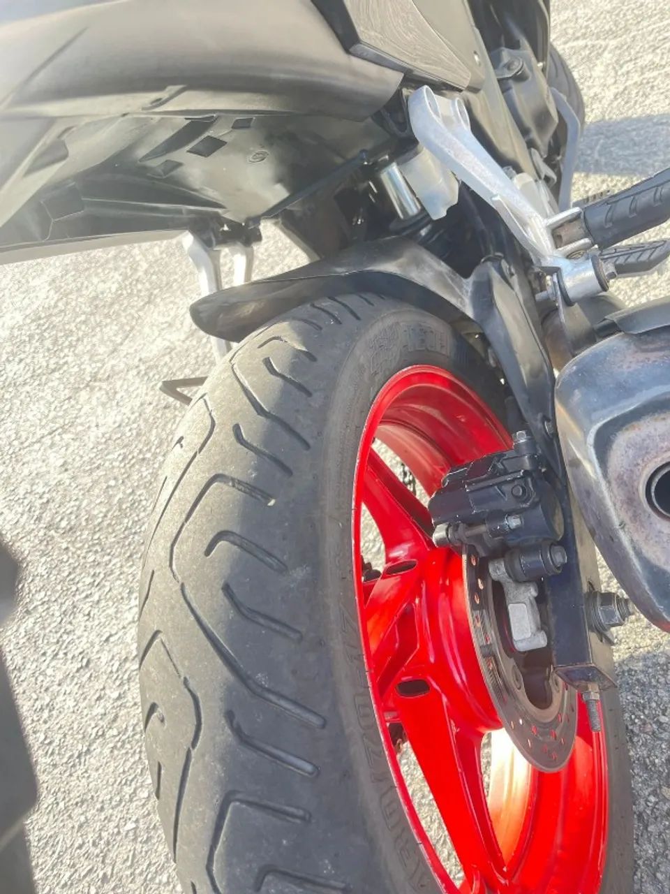 CBR 250 preta - Pra Vender Logo - Foto 7