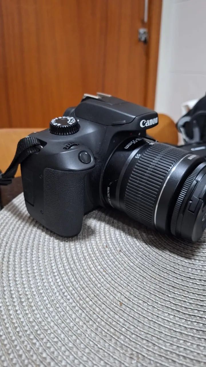 Camera CANON T100 - Foto 3