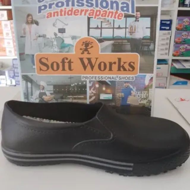 Sapato Profissional preto Antiderrapante BB80