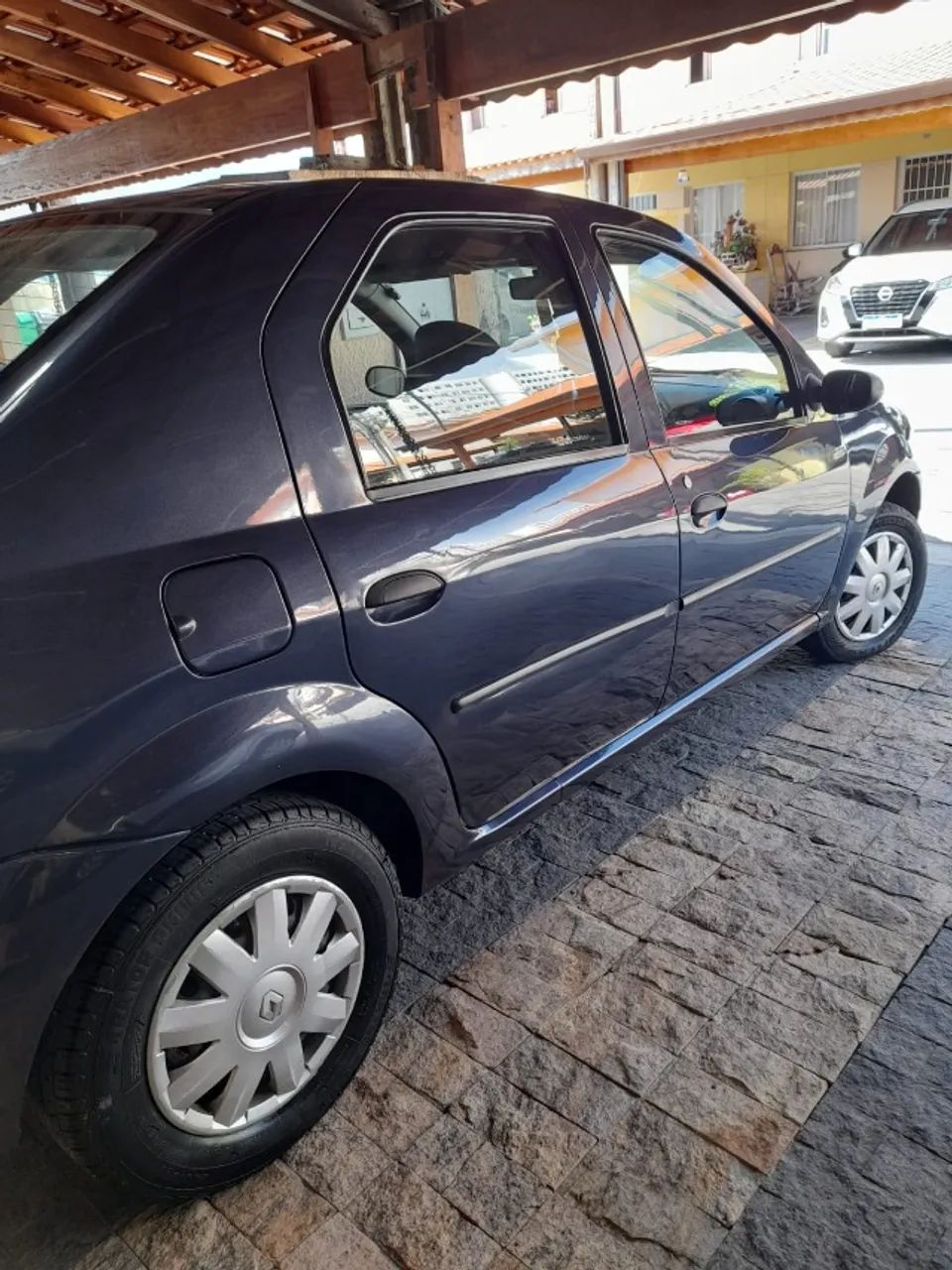 LOGAN EXCELENTE CUSTO BENEFÍCIO - Foto 3