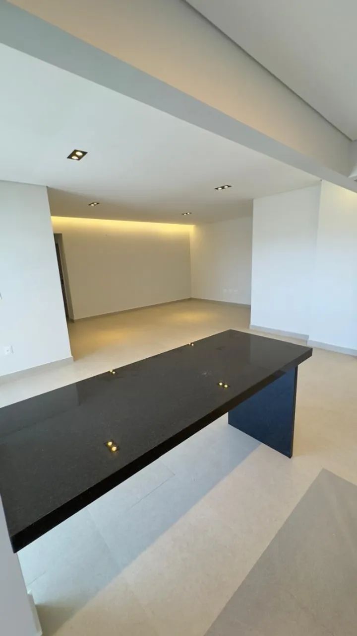 Apto 3 suítes com 130 m² - Av. Inglaterra  - Foto 2