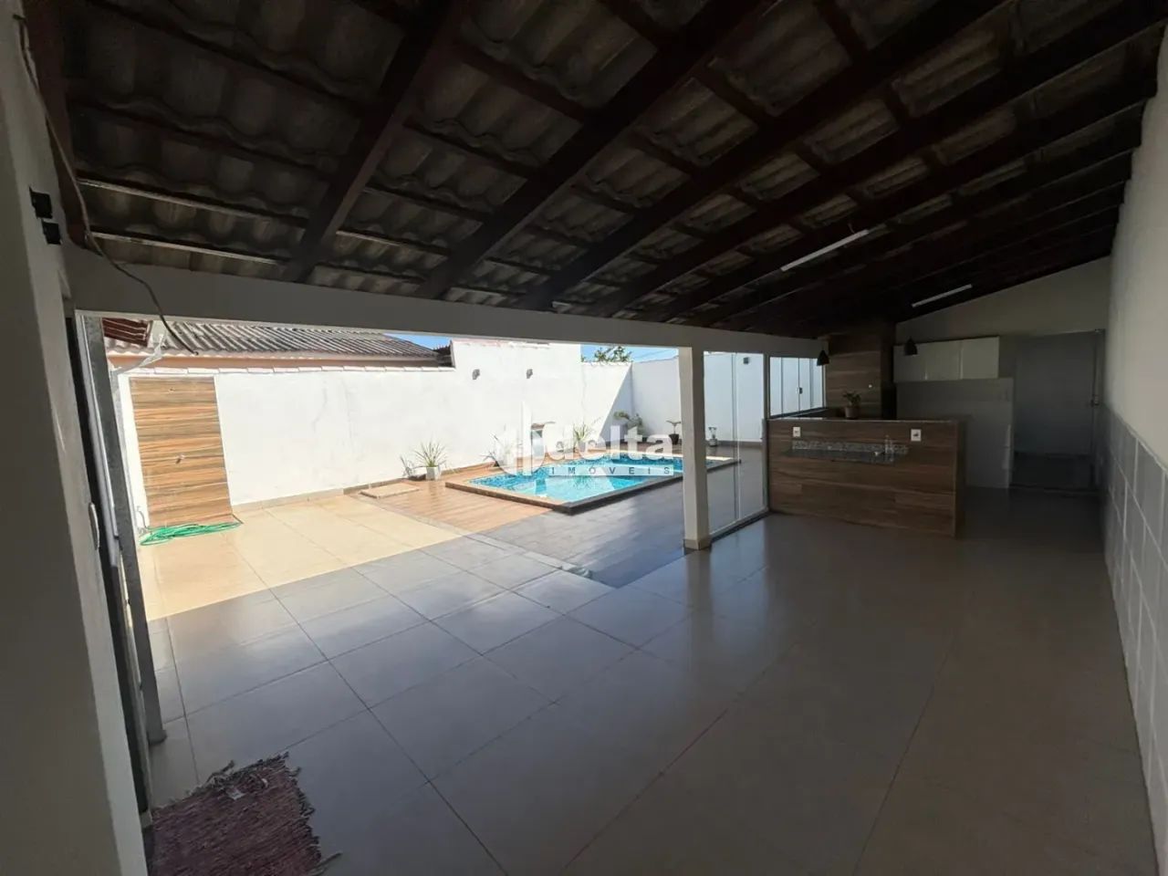 Casa disponível para aluguel e venda no bairro São Jorge em Uberlândia-MG - Foto 5