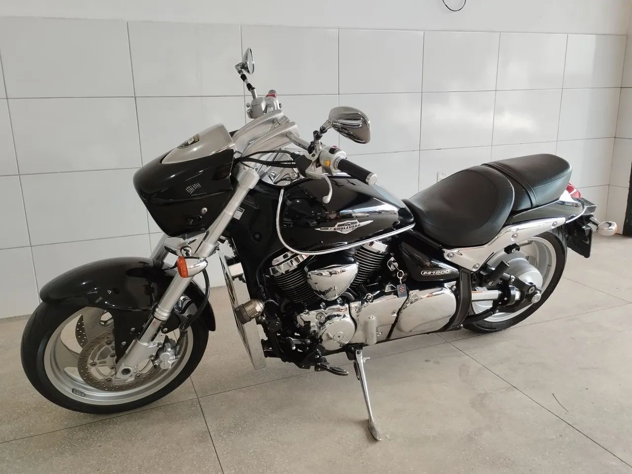 BOULEVARD M1500 2011