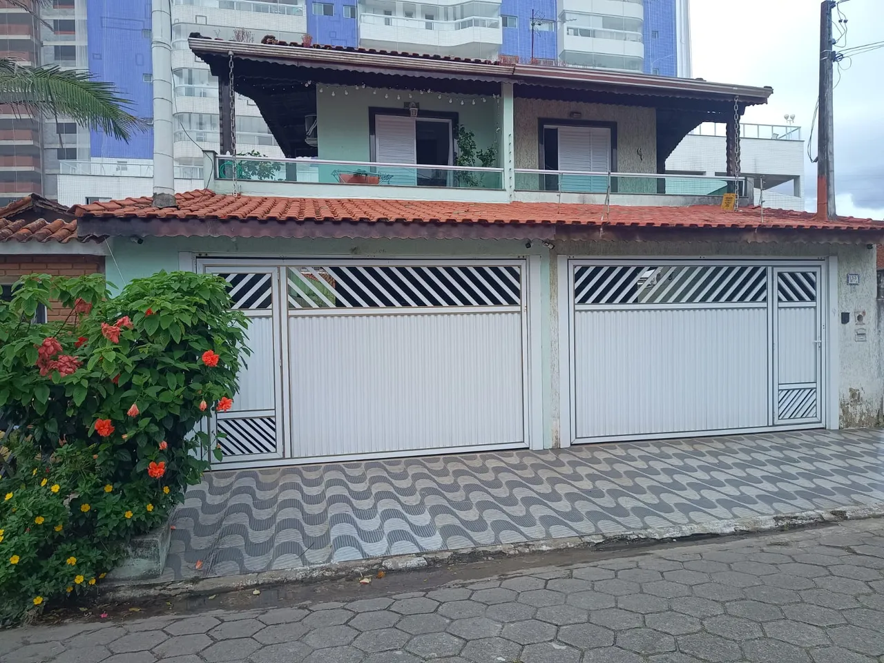 Sobrado à venda em Praia Grande