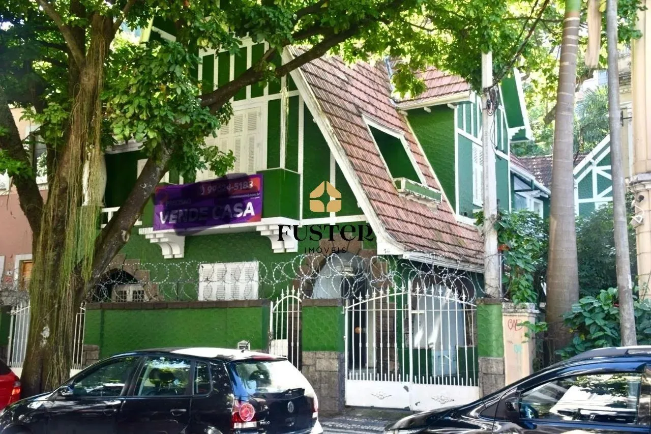Sobrado para venda tem 342 metros quadrados com 4 quartos em Botafogo - Rio de Janeiro - R