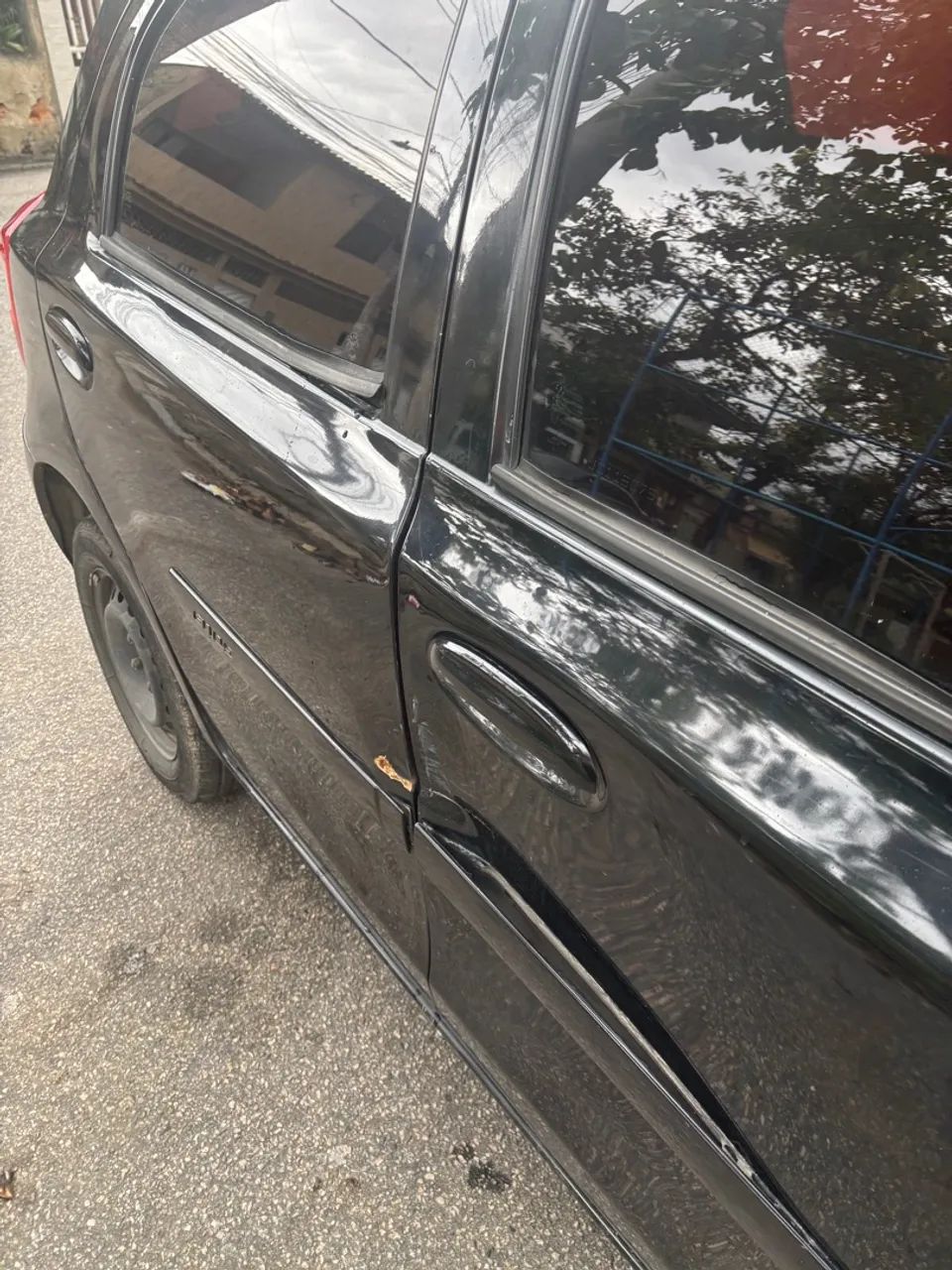 Vendo Toyota Etios IPVA 2025 PAGO  - Foto 4