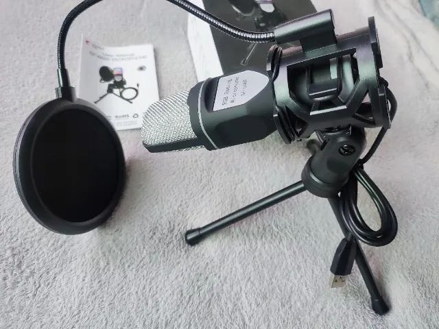 Microfone condensador RGB usb com filtro e tripé p/ pc, ps4, ps5 - Foto 5