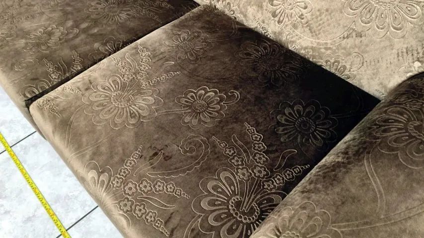 Sofá 2 e 3 lugares em Suede - Foto 4