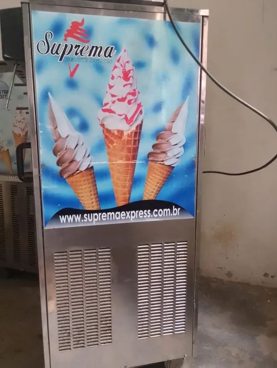 MAQUINA DE SORVETE SUPREMA