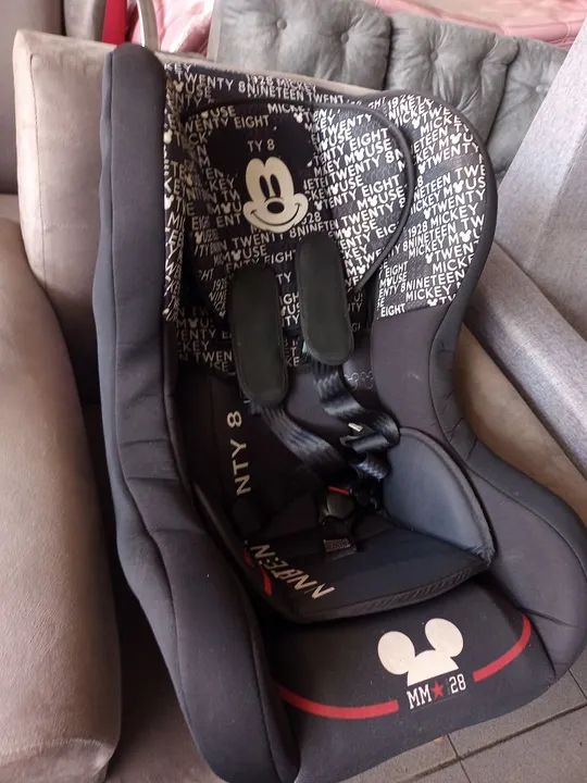 Cadeirinha usada de Carro Infantil Mickey Mouse - Foto 4