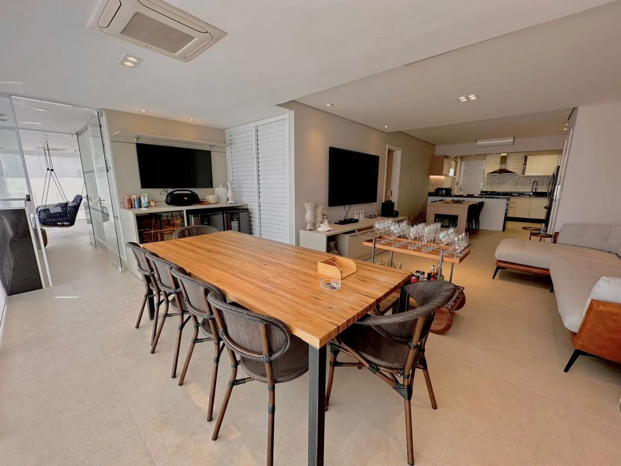 APARTAMENTO para Venda em BERTIOGA - RIVIERA DE SÃO LOURENÇO com 141 m2 de Área Útil, 3 Do