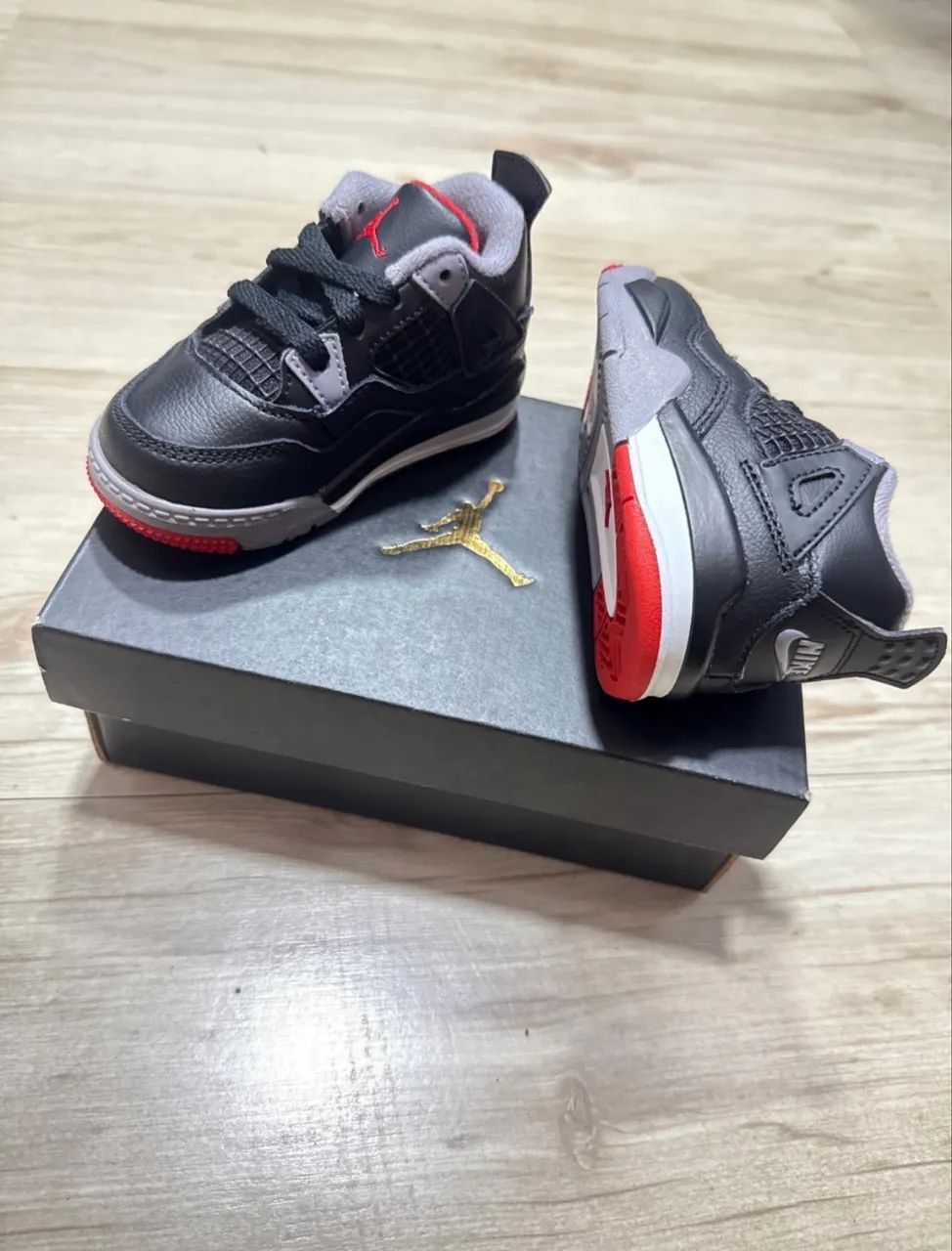 Air Jordan 4 GS Bred Reimagined - Foto 2