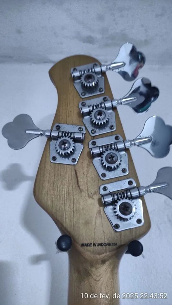 Baixo SUB Music Man sterling 5 cordas. - Foto 3