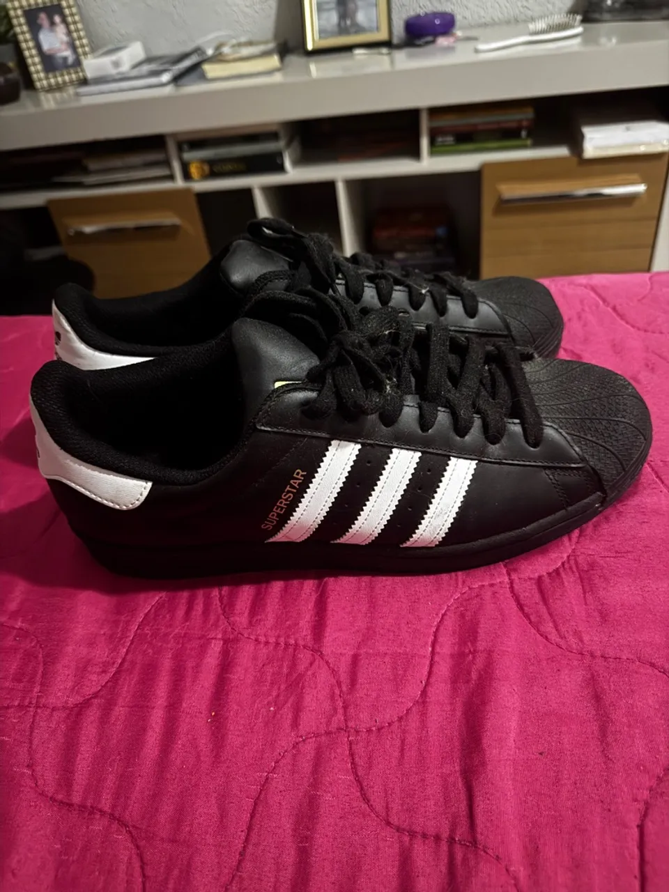 Adidas Superstar Preto com Listras Brancas