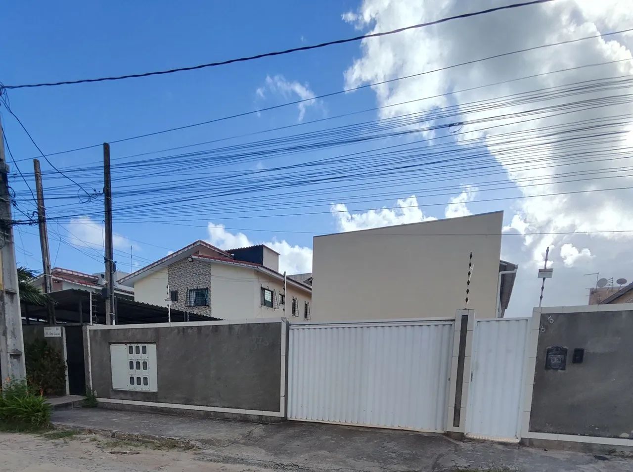 Casa em privê no Janga 