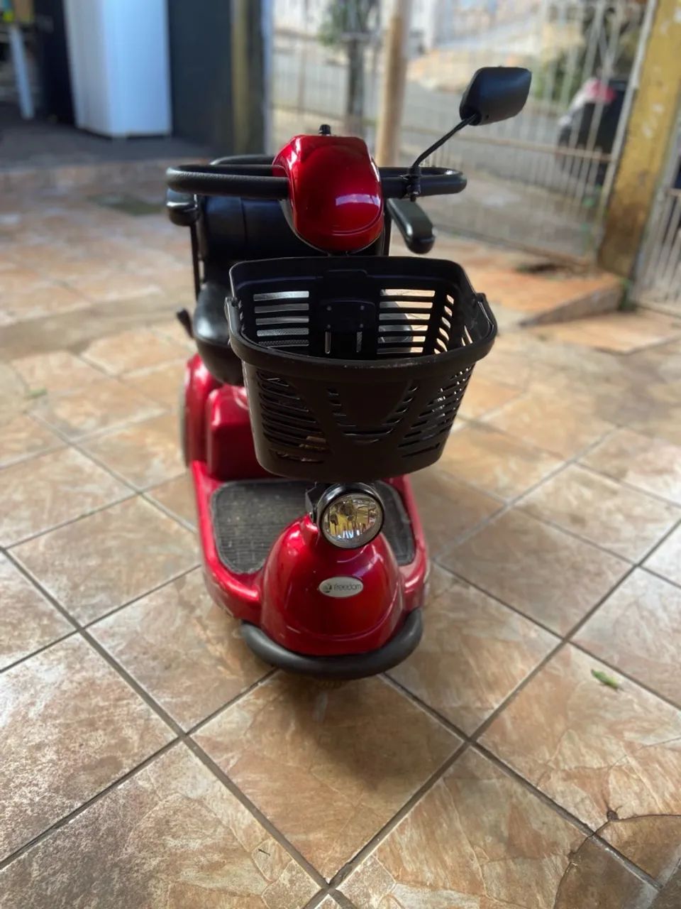 Vendo triciclo elétrico 