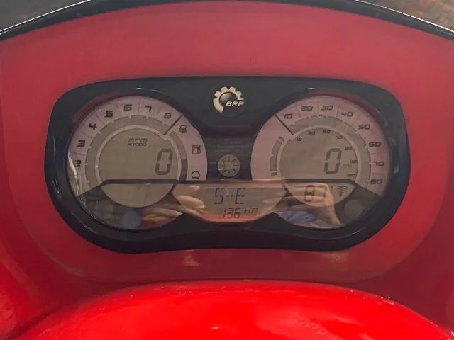 Moto aquática Seadoo - Jetski - bom estado de conservação - venda por motivo de viagem - Foto 10