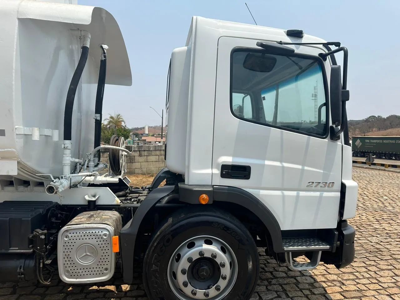 Mercedes atego 2730 traçado Pipa 20 mil litros - Foto 2