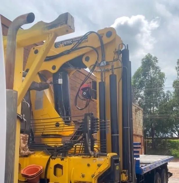 Ford cargo 2629 carroceria munk 6x4 Ano 2015 - Foto 5