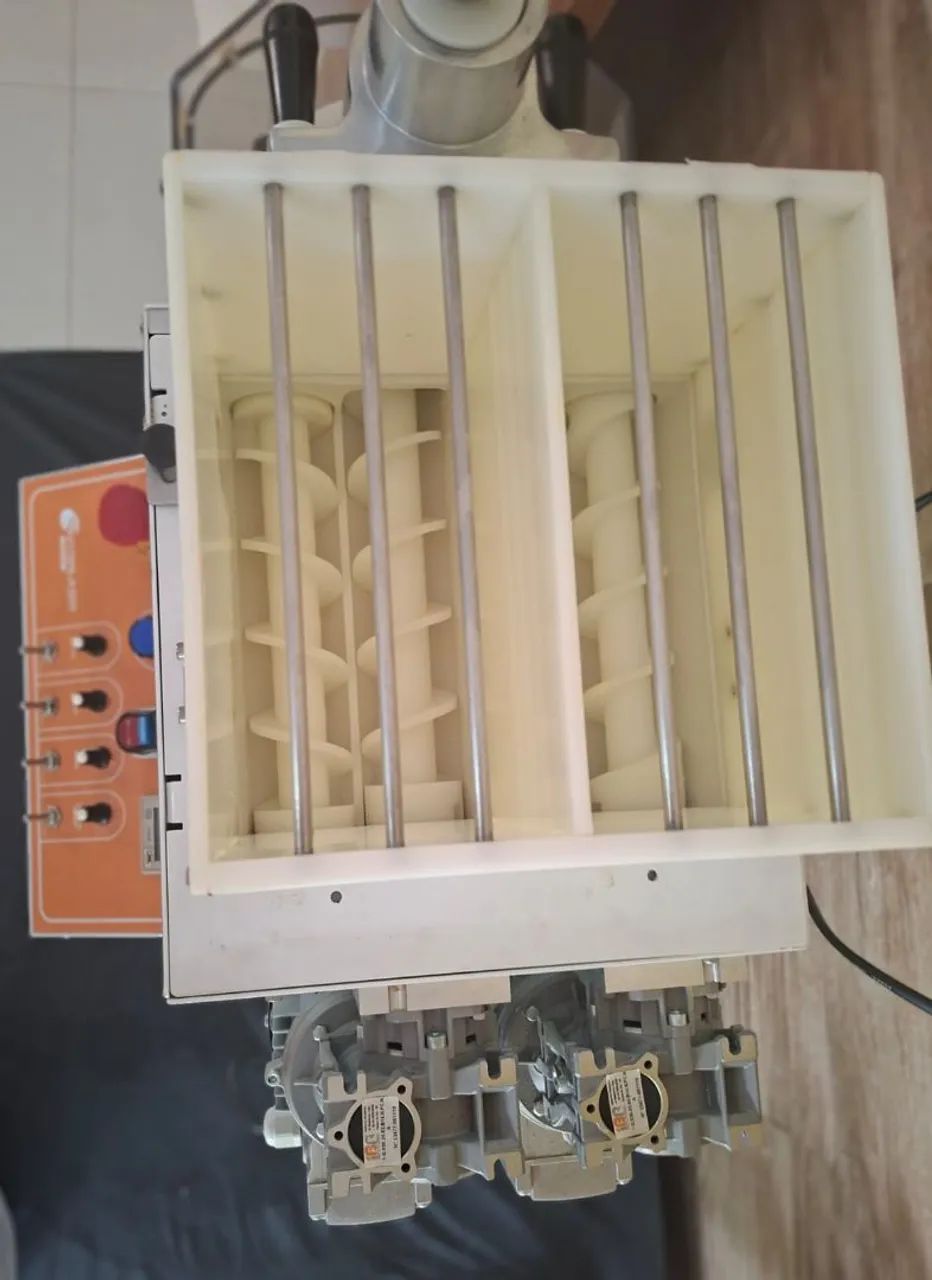 Máquina Modeladora de Salgados e Doces JetFood+ InterLaser - Foto 4