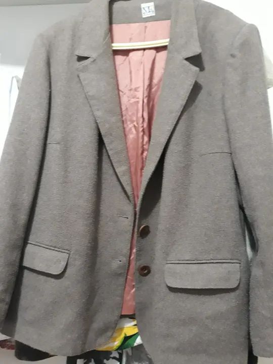 Blazer de lã Tamanho GG em ótimo estado!!!