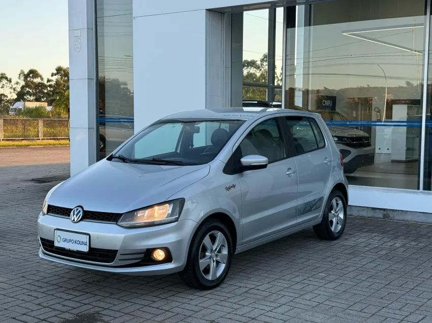 Volkswagen FOX 1.6 MI ROCK IN RIO 8V FLEX 4P MANUAL. - Foto 4