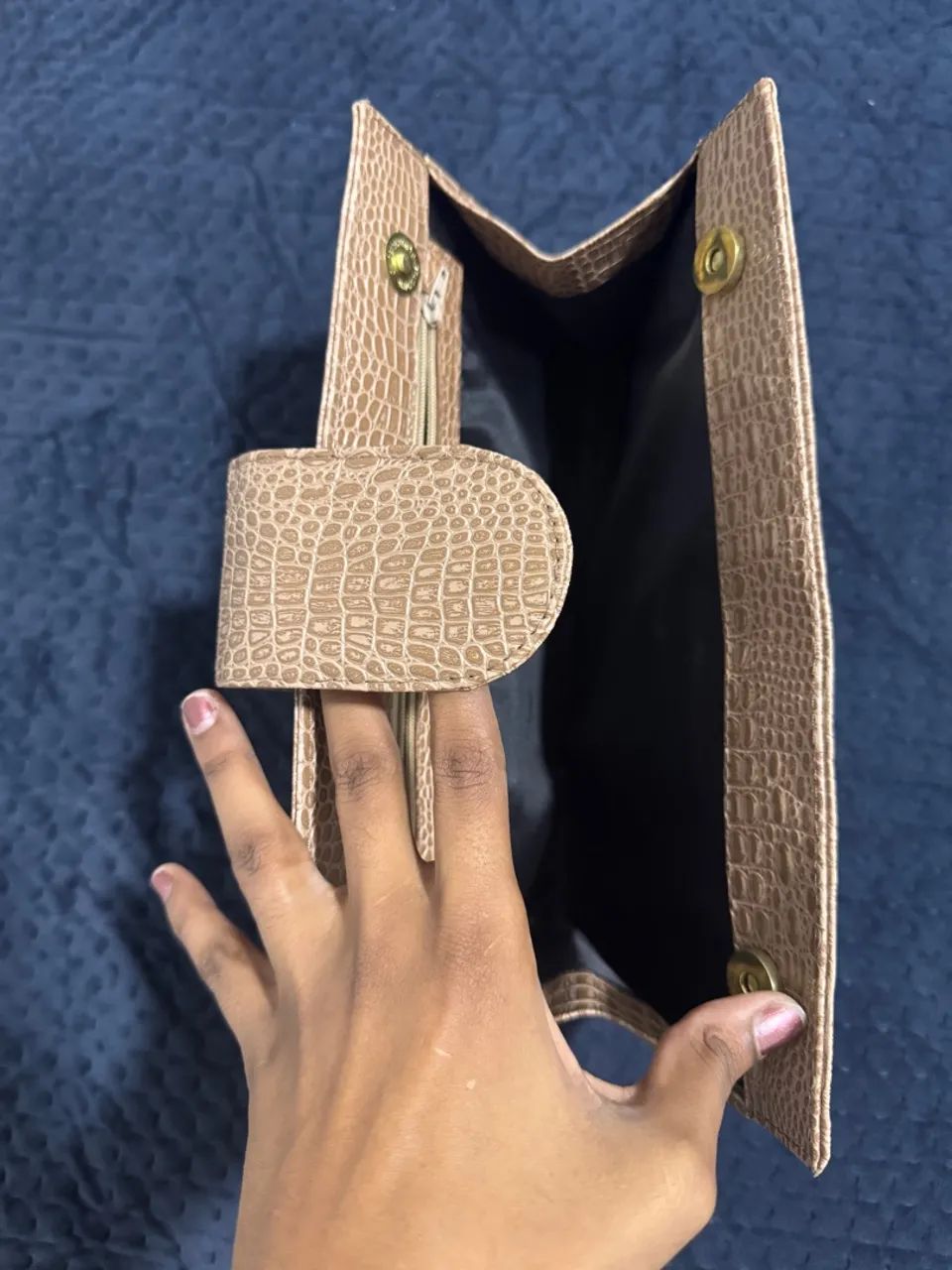 Nova Carteira Clutch Texturizada Bege - Foto 3