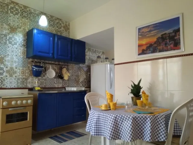 Aluga-se mini apartamento com uma suíte na Redenção