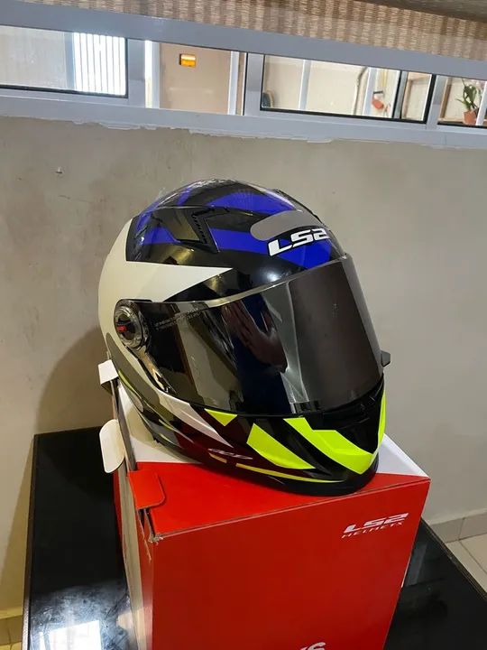 Capacete LS2 FF358 branco e azul starwa - Foto 2