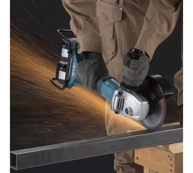 Esmerilhadeira Angular Makita À Bateria 180 Mm 7" Pol Dga700z S/ Bateria, Nova, Na caixa - Foto 5