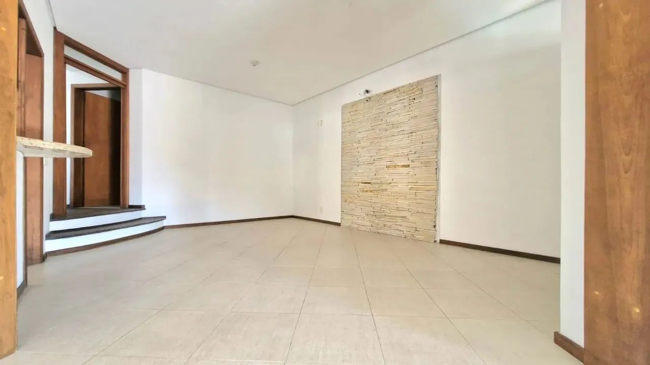 Sobrado para venda tem 345 metros quadrados com 4 quartos em Centro - Canoas - RS - Foto 3