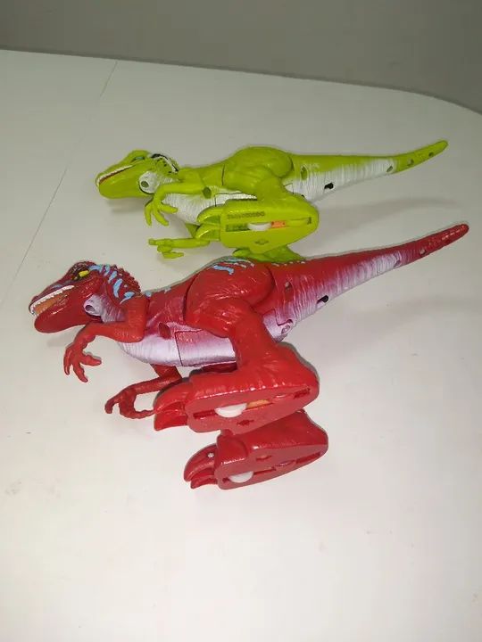 Dinossauros de brinquedo - Velociraptor e Raptor - Foto 3