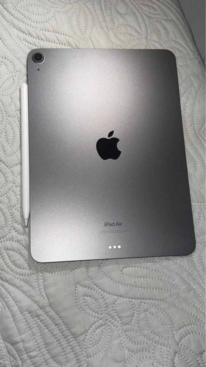Ipad Air 5th, Apple Pencil e Magic Keyboard - Tablets e E